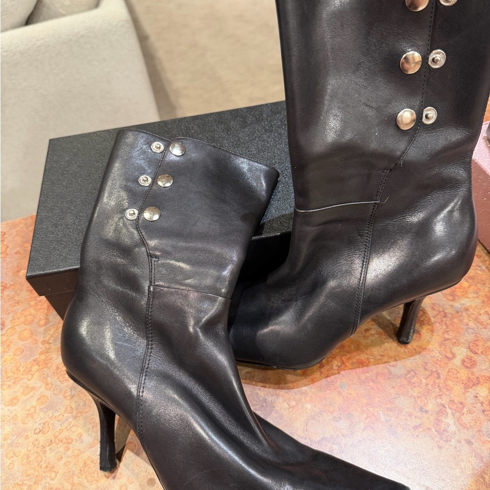 Black Leather Heeled Boots